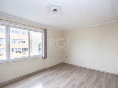 Apartamento à venda com 82m², 2 quartos no bairro São Geraldo em Porto Alegre - Foto 4