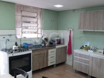 Casa à venda com 160m², 4 quartos, 2 vagas no bairro Vila Ipiranga em Porto Alegre - Foto 10