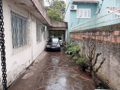 Casa à venda com 160m², 4 quartos, 2 vagas no bairro Vila Ipiranga em Porto Alegre - Foto 3