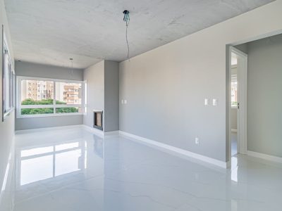 Apartamento à venda com 83m², 2 quartos, 2 suítes, 2 vagas no bairro Petrópolis em Porto Alegre - Foto 6