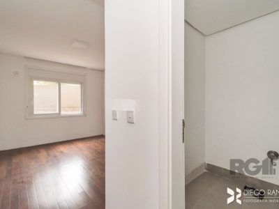 Apartamento à venda com 315m², 3 quartos, 3 suítes, 3 vagas no bairro Cristal em Porto Alegre - Foto 22