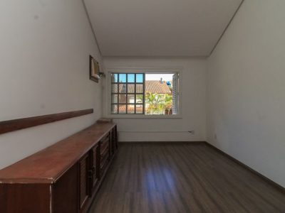 Casa à venda com 79m², 2 quartos, 1 vaga no bairro Tristeza em Porto Alegre - Foto 38