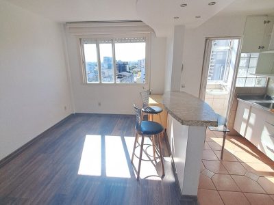 Apartamento à venda com 43m², 1 quarto no bairro Floresta em Porto Alegre - Foto 2