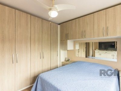 Apartamento à venda com 75m², 2 quartos, 2 vagas no bairro Partenon em Porto Alegre - Foto 14