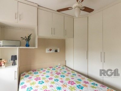 Apartamento à venda com 75m², 2 quartos, 2 vagas no bairro Partenon em Porto Alegre - Foto 15