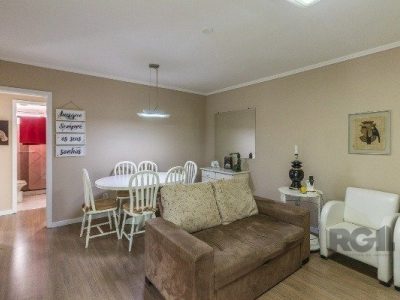 Apartamento à venda com 75m², 2 quartos, 2 vagas no bairro Partenon em Porto Alegre - Foto 7