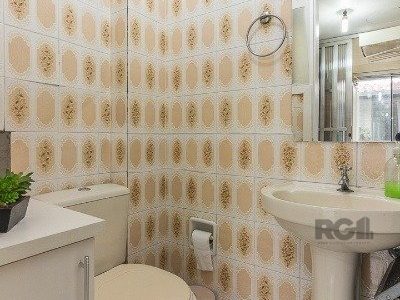 Apartamento à venda com 75m², 2 quartos, 2 vagas no bairro Partenon em Porto Alegre - Foto 24