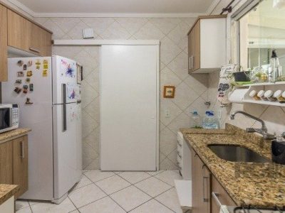 Apartamento à venda com 75m², 2 quartos, 2 vagas no bairro Partenon em Porto Alegre - Foto 9