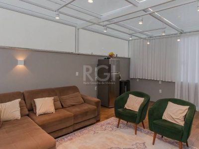 Apartamento à venda com 105m², 3 quartos, 1 suíte, 1 vaga no bairro Floresta em Porto Alegre - Foto 4