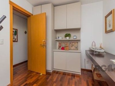 Apartamento à venda com 102m², 3 quartos, 1 suíte, 2 vagas no bairro Rio Branco em Porto Alegre - Foto 14