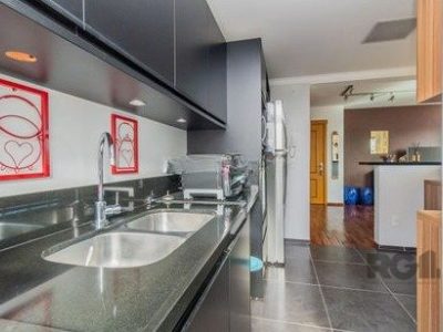 Apartamento à venda com 102m², 3 quartos, 1 suíte, 2 vagas no bairro Rio Branco em Porto Alegre - Foto 18