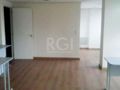 Conjunto/Sala à venda com 70m² no bairro Floresta em Porto Alegre - Foto 8