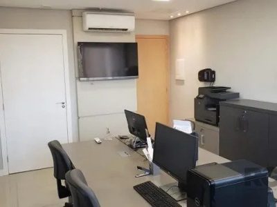 Conjunto/Sala à venda com 54m², 1 vaga no bairro Menino Deus em Porto Alegre - Foto 2