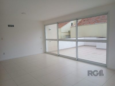 Apartamento à venda com 123m², 2 quartos, 2 suítes, 2 vagas no bairro Higienópolis em Porto Alegre - Foto 2