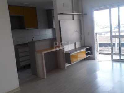 Apartamento à venda com 67m², 2 quartos, 1 suíte, 1 vaga no bairro São Geraldo em Porto Alegre - Foto 5