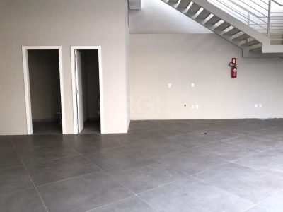 Loja à venda com 165m², 4 vagas no bairro Petrópolis em Porto Alegre - Foto 4