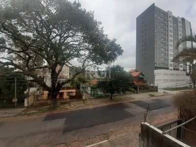 Apartamento à venda com 61m², 2 quartos, 1 vaga no bairro Partenon em Porto Alegre - Foto 12