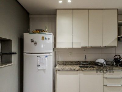 Apartamento à venda com 63m², 2 quartos, 1 suíte, 1 vaga no bairro Higienópolis em Porto Alegre - Foto 5