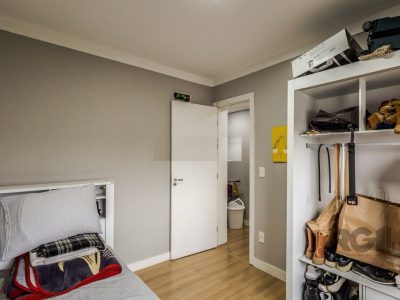 Apartamento à venda com 63m², 2 quartos, 1 suíte, 1 vaga no bairro Higienópolis em Porto Alegre - Foto 7