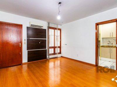 Apartamento à venda com 66m², 2 quartos, 1 vaga no bairro Rio Branco em Porto Alegre - Foto 2