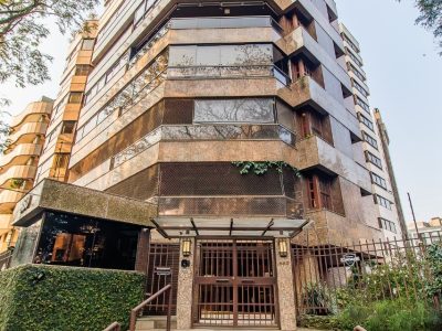 Apartamento à venda com 309m², 3 quartos, 3 suítes, 3 vagas no bairro Auxiliadora em Porto Alegre - Foto 32