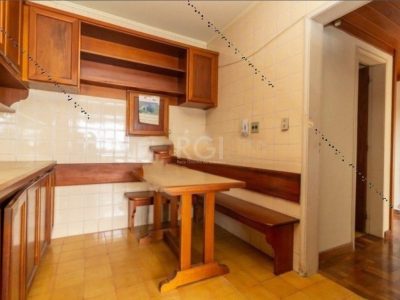 Apartamento à venda com 140m², 3 quartos, 1 suíte, 1 vaga no bairro Praia de Belas em Porto Alegre - Foto 11