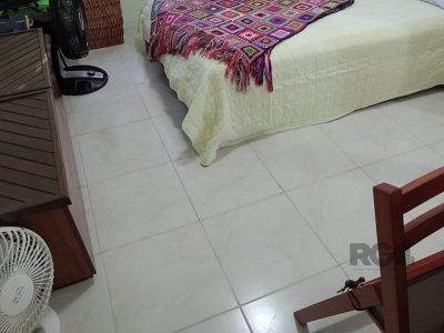 Apartamento à venda com 60m², 2 quartos, 1 vaga no bairro Medianeira em Porto Alegre - Foto 17