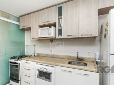 Apartamento à venda com 68m², 3 quartos, 1 suíte, 1 vaga no bairro Jardim Carvalho em Porto Alegre - Foto 9