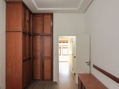 Casa à venda com 79m², 2 quartos, 1 vaga no bairro Tristeza em Porto Alegre - Foto 46