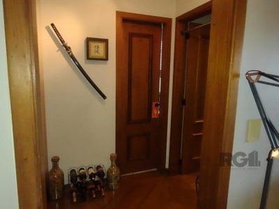 Apartamento à venda com 82m², 2 quartos, 1 suíte, 4 vagas no bairro Tristeza em Porto Alegre - Foto 3