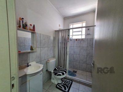 Apartamento à venda com 70m², 2 quartos no bairro Medianeira em Porto Alegre - Foto 13