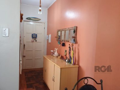 Apartamento à venda com 70m², 2 quartos no bairro Medianeira em Porto Alegre - Foto 15