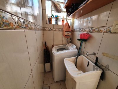 Apartamento à venda com 70m², 2 quartos no bairro Medianeira em Porto Alegre - Foto 12