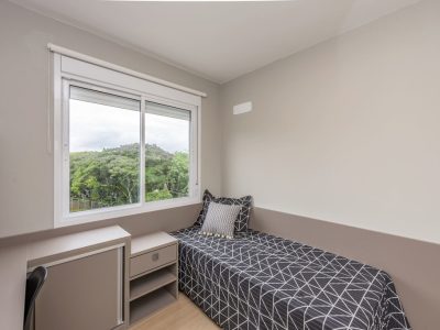 Apartamento à venda com 65m², 3 quartos, 1 suíte, 2 vagas no bairro Petrópolis em Porto Alegre - Foto 12