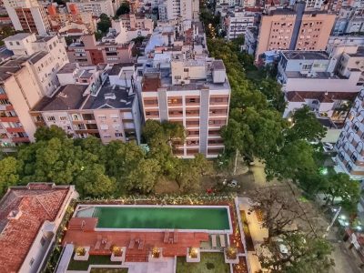 Apartamento à venda com 70m², 2 quartos, 1 suíte, 1 vaga no bairro Independência em Porto Alegre - Foto 21