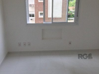 Apartamento à venda com 75m², 2 quartos, 1 suíte, 1 vaga no bairro Passo d'Areia em Porto Alegre - Foto 6