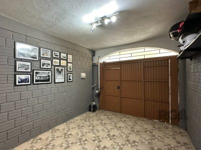 Casa à venda com 163m², 2 quartos, 1 suíte, 1 vaga no bairro Centro Histórico em Porto Alegre - Foto 15