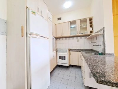 Apartamento à venda com 54m², 1 quarto, 1 vaga no bairro Chácara das Pedras em Porto Alegre - Foto 6