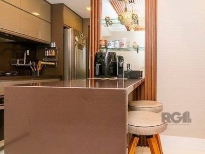 Apartamento à venda com 89m², 3 quartos, 1 suíte, 2 vagas no bairro Passo d'Areia em Porto Alegre - Foto 9