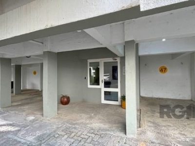 Apartamento à venda com 122m², 3 quartos, 1 suíte, 2 vagas no bairro Ipanema em Porto Alegre - Foto 13