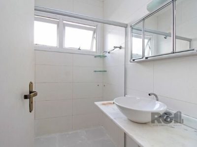 Apartamento à venda com 122m², 3 quartos, 1 suíte, 2 vagas no bairro Ipanema em Porto Alegre - Foto 22