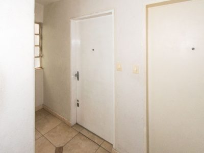 Apartamento à venda com 83m², 2 quartos, 1 vaga no bairro Medianeira em Porto Alegre - Foto 22