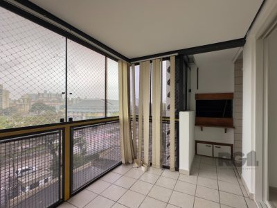 Apartamento à venda com 94m², 3 quartos, 1 suíte, 1 vaga no bairro Menino Deus em Porto Alegre - Foto 13