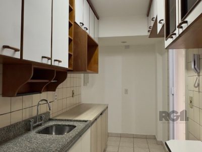 Apartamento à venda com 94m², 3 quartos, 1 suíte, 1 vaga no bairro Menino Deus em Porto Alegre - Foto 24