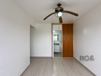 Apartamento à venda com 94m², 3 quartos, 1 suíte, 1 vaga no bairro Menino Deus em Porto Alegre - Foto 33