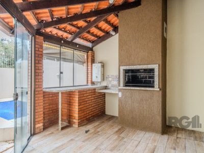 Casa à venda com 214m², 4 quartos, 1 suíte, 2 vagas no bairro Glória em Porto Alegre - Foto 47