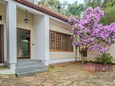 Casa à venda com 214m², 4 quartos, 1 suíte, 2 vagas no bairro Glória em Porto Alegre - Foto 54