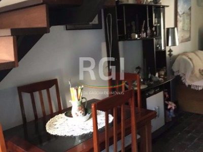 Casa Condominio à venda com 122m², 3 quartos, 2 vagas no bairro Ipanema em Porto Alegre - Foto 5