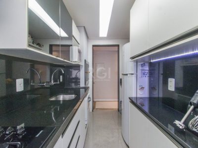 Apartamento à venda com 89m², 3 quartos, 1 suíte, 2 vagas no bairro Passo d'Areia em Porto Alegre - Foto 16