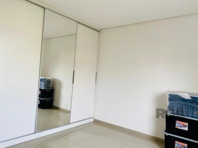 Apartamento à venda com 136m², 2 quartos, 1 suíte no bairro Medianeira em Porto Alegre - Foto 11